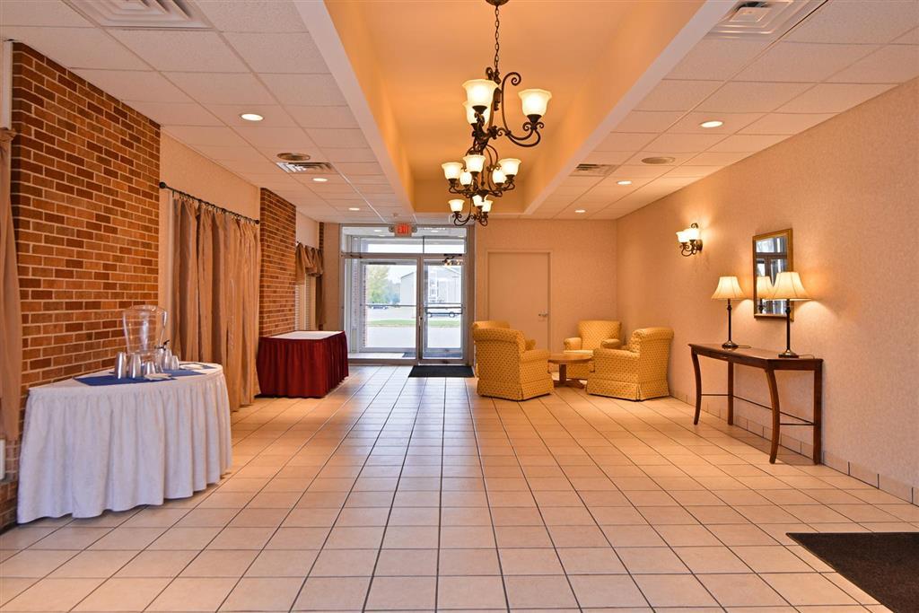 Quality Inn & Suites Albert Lea Interior photo